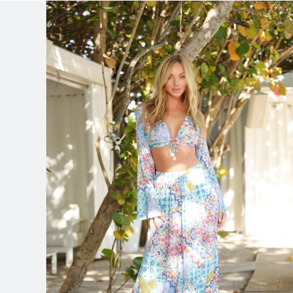 Two piece set